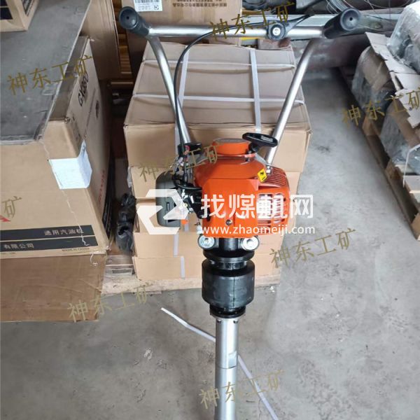 ND4內(nèi)燃搗固鎬廠家直銷 現(xiàn)貨供應(yīng)ND4內(nèi)燃搗固鎬